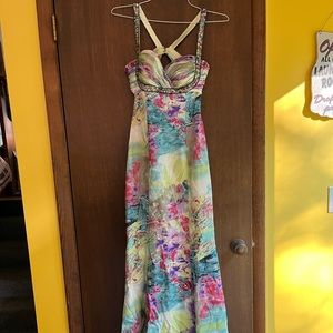 Tiffany designs size 4 floral prom/homecoming dress
